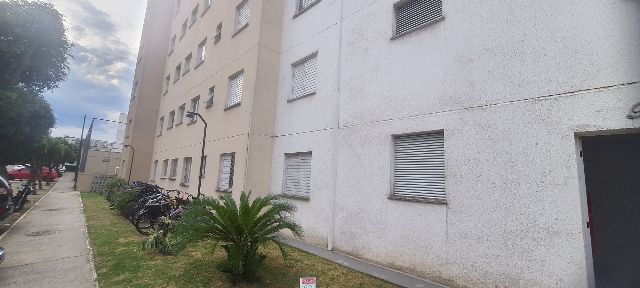 Apartamento 2 quartos e 1 banheiro, à venda, no bairro Santana em Pindamonhangaba