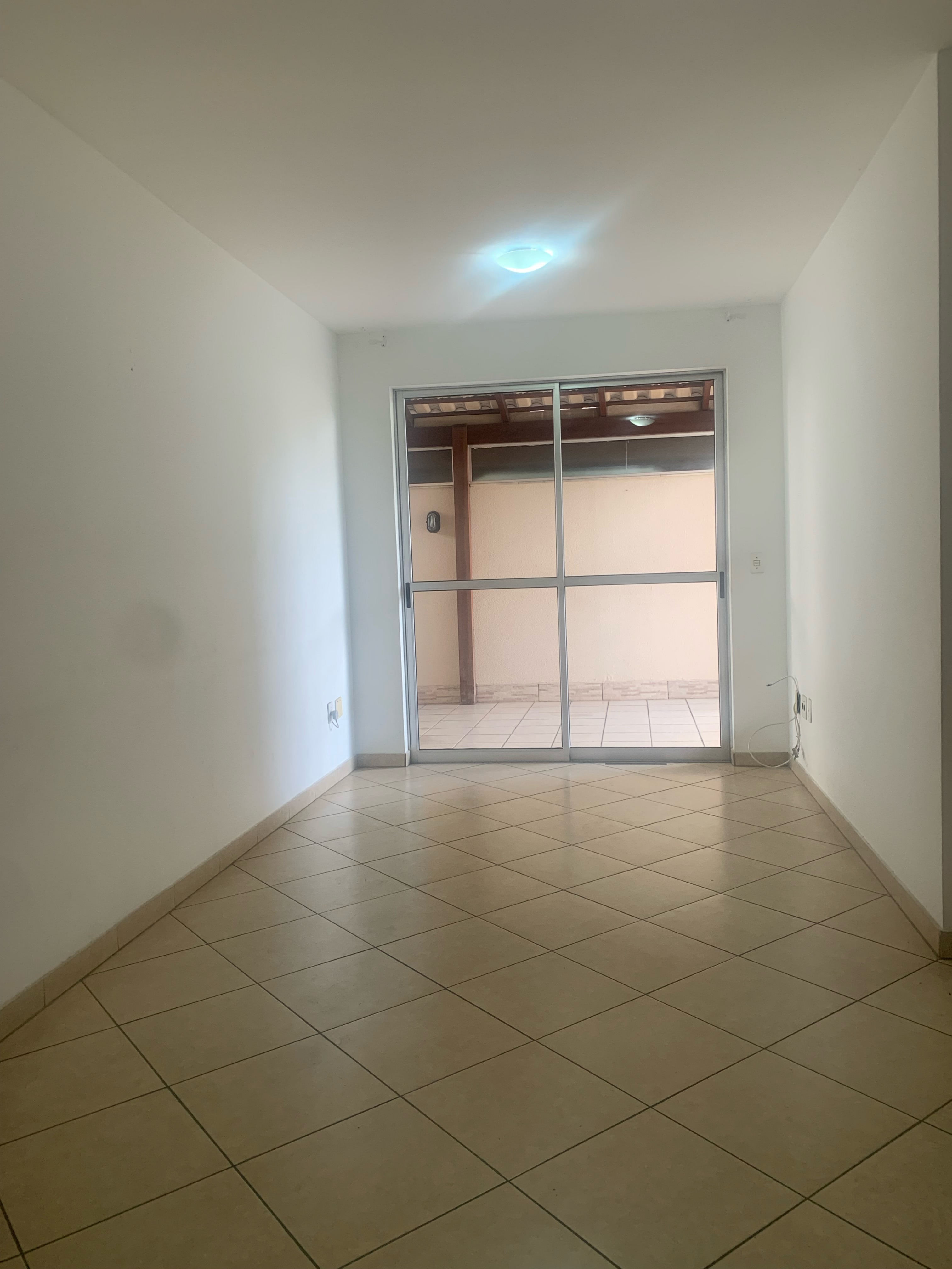 Apartamento 3 Quartos com Área Privativa e 2 Vagas