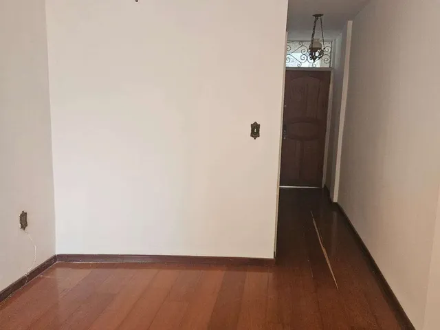 Apartamento 1 quarto e 1 banheiro, para alugar, no bairro Alto da Serra em Petrópolis