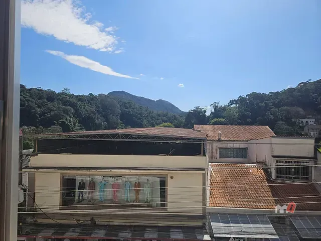 Apartamento 1 quarto e 1 banheiro, para alugar, no bairro Alto da Serra em Petrópolis