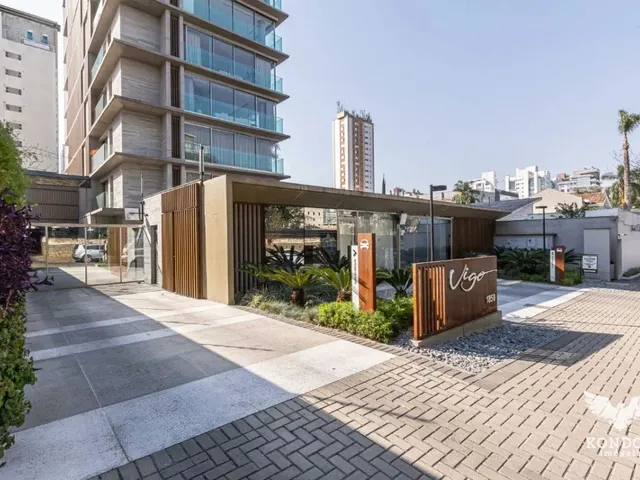 Apartamento 4 quartos e 5 banheiros, à venda, no bairro Bigorrilho em Curitiba