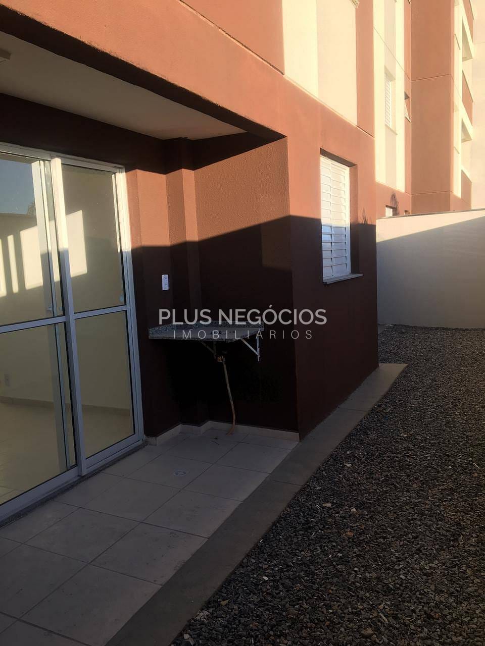 Apartamento para alugar com 2 quartos, 49m² - Foto 2