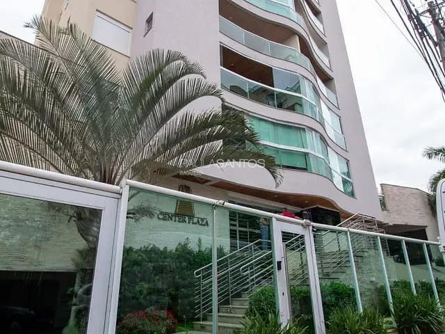 Apartamento com 150m² 3 quartos e 4 banheiros, à venda ou para alugar, no bairro Jardim Paulistano em Sorocaba
