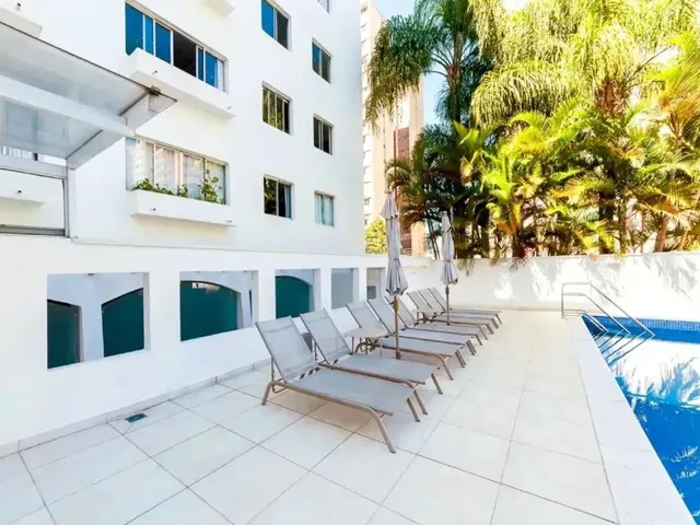 Apartamento 2 quartos e 1 banheiro, para alugar, no bairro Bigorrilho em Curitiba