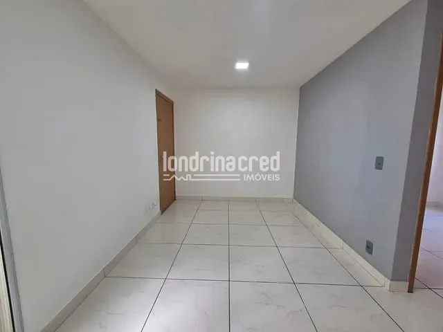 Apartamento com 49m² 2 quartos e 1 banheiro, à venda, no bairro PARQUE LINEA em Cambé