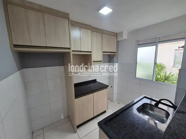 Apartamento com 49m² 2 quartos e 1 banheiro, à venda, no bairro PARQUE LINEA em Cambé