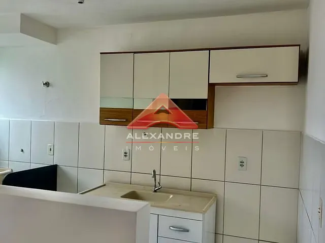 Apartamento 2 quartos e 1 banheiro, à venda, no bairro Conjunto Residencial Trinta e Um de Março em São José dos Campos