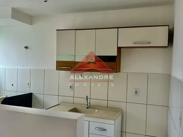 Apartamento 2 quartos e 1 banheiro, à venda, no bairro Conjunto Residencial Trinta e Um de Março em São José dos Campos