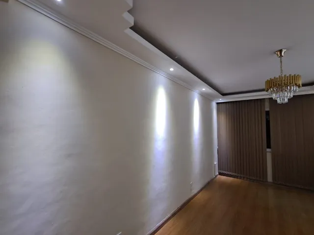 Apartamento 2 quartos e 2 banheiros, para alugar, no bairro Centro em Petrópolis