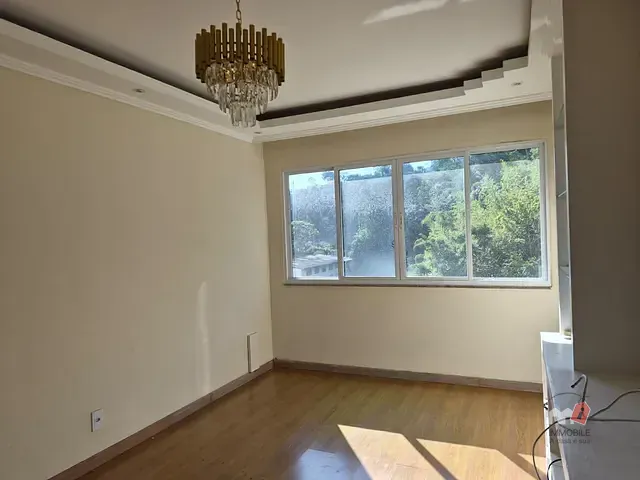 Apartamento 2 quartos e 2 banheiros, para alugar, no bairro Centro em Petrópolis