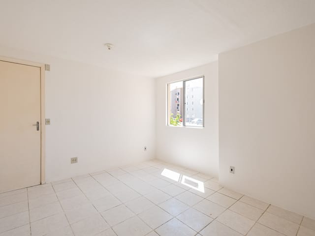 Apartamento com 55m² 2 quartos e 1 banheiro, para alugar, no bairro Fragata em Pelotas