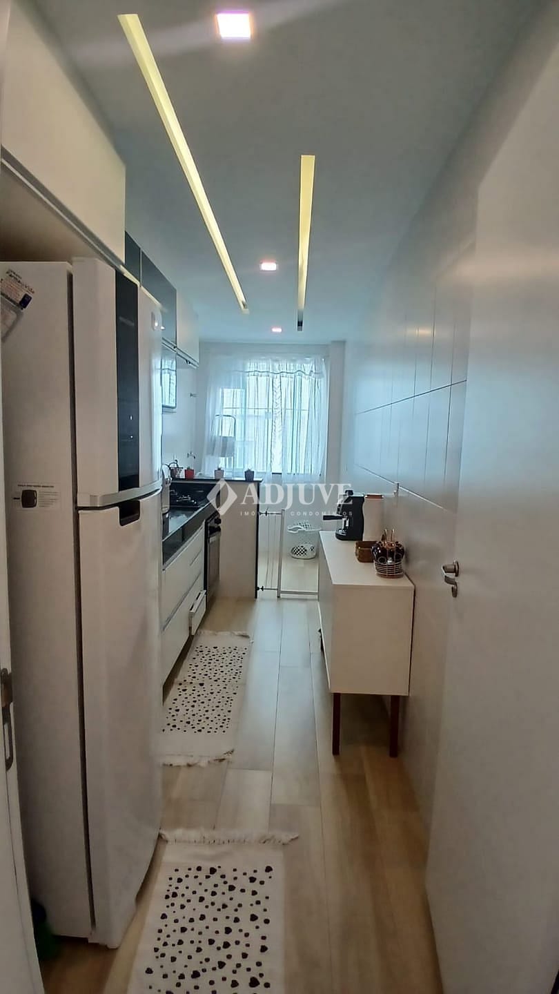 Apartamento à venda com 2 quartos, 78m² - Foto 5