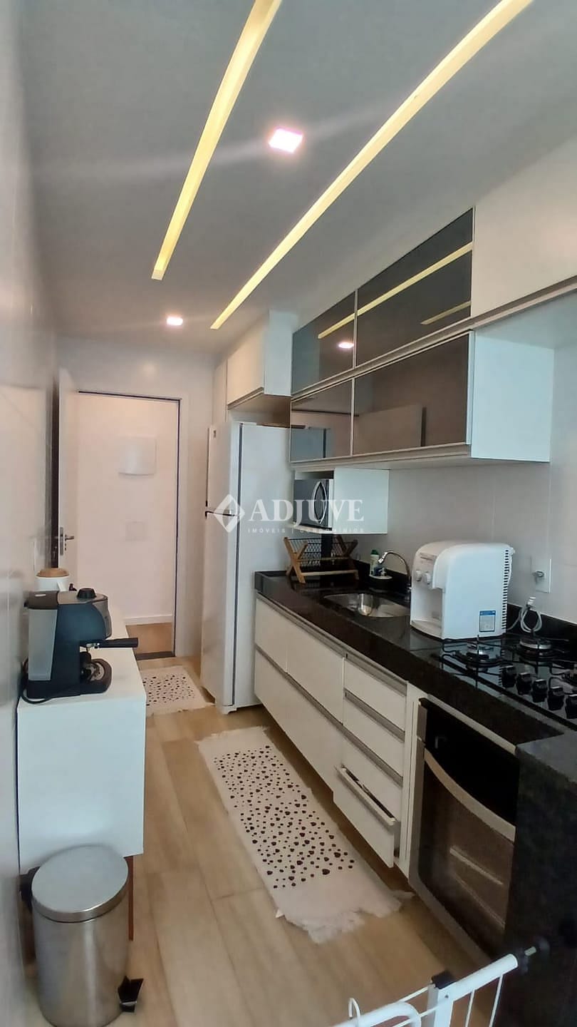 Apartamento à venda com 2 quartos, 78m² - Foto 6