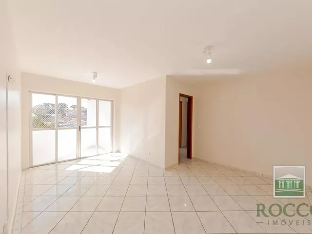 Apartamento 3 quartos e 2 banheiros, para alugar, no bairro Bacacheri em Curitiba