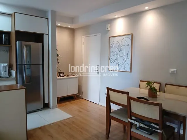 Apartamento com 76m² 2 quartos e 2 banheiros, à venda, no bairro TORRE ARAUCÁRIA em Londrina