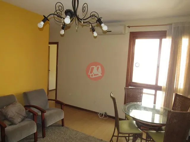 Apartamento com 80m² 2 quartos e 1 banheiro, à venda, no bairro Petrópolis em Porto Alegre