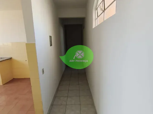 Apartamento 2 quartos e 1 banheiro, para alugar, no bairro Jardim Piratininga em Sorocaba