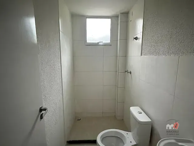 Apartamento 2 quartos e 2 banheiros, à venda, no bairro Duarte Silveira em Petrópolis