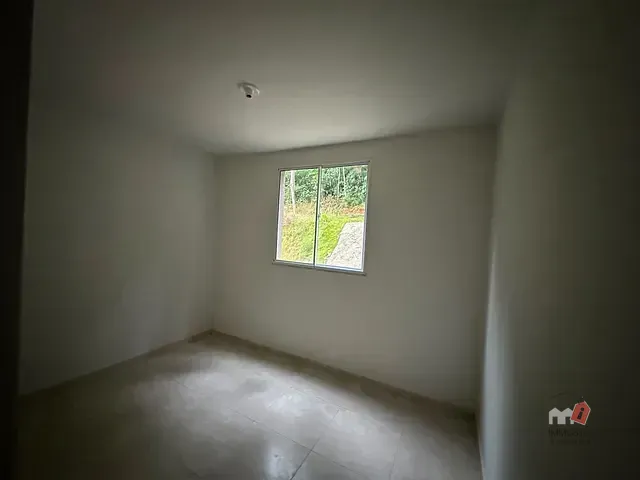 Apartamento 2 quartos e 2 banheiros, à venda, no bairro Duarte Silveira em Petrópolis