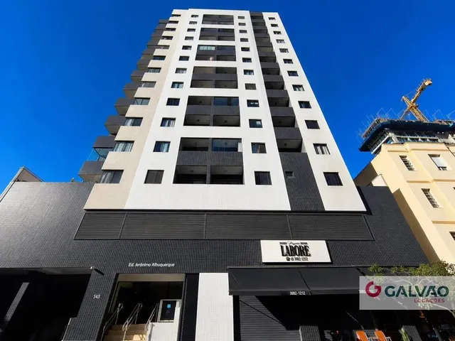 Apartamento 1 quarto e 1 banheiro, para alugar, no bairro Centro em Curitiba