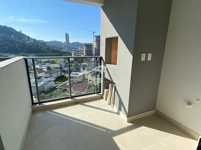 Apartamento com 90m² 2 quartos e 2 banheiros, à venda, no bairro Praia Brava de Itajaí em Itajaí