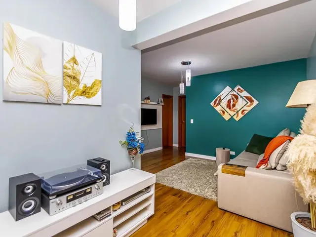 Apartamento 2 quartos e 1 banheiro, à venda, no bairro Costeira em São José Dos Pinhais
