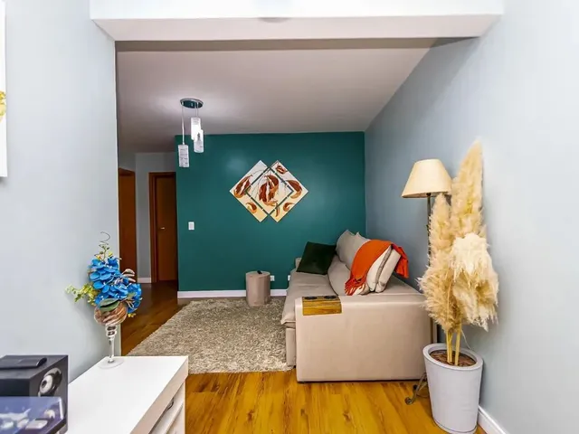 Apartamento 2 quartos e 1 banheiro, à venda, no bairro Costeira em São José Dos Pinhais