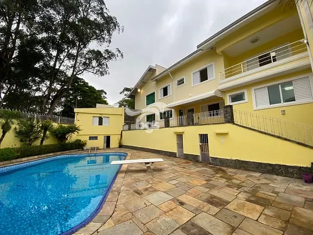 Sobrado com 660m² 7 quartos e 9 banheiros, à venda, no bairro Jardim da Saúde em São Paulo