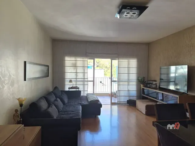 Apartamento 2 quartos e 4 banheiros, à venda, no bairro Coronel Veiga em Petrópolis