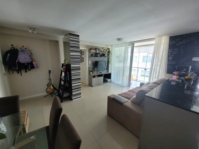 Apartamento 2 quartos e 2 banheiros, à venda, no bairro Três Vendas em Pelotas