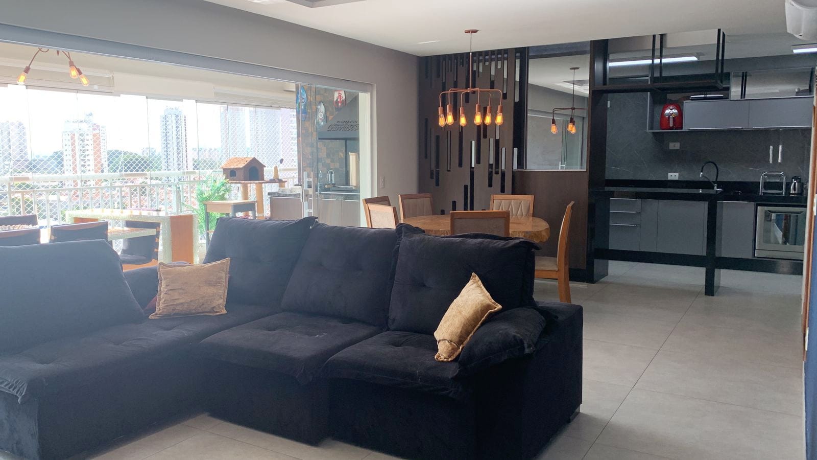Apartamento, 3 quartos, 134 m² - Foto 1