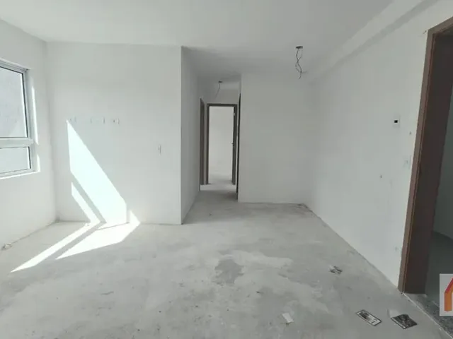 Apartamento 2 quartos e 1 banheiro, à venda, no bairro Atuba em Curitiba