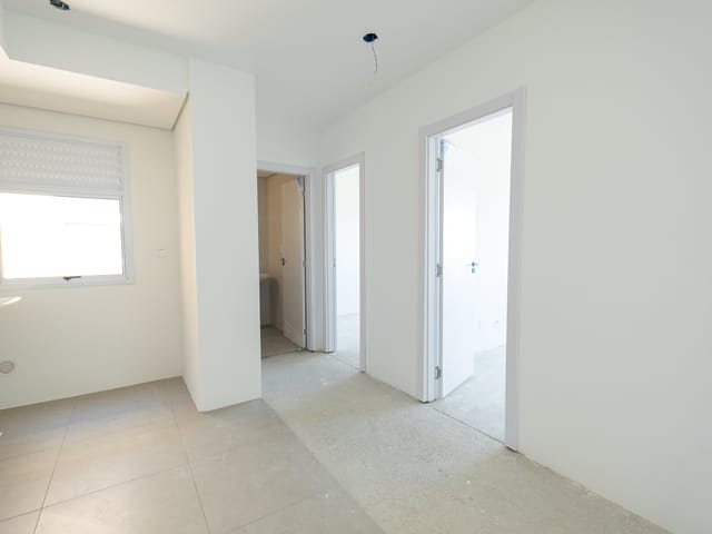 Apartamento com 62m² 2 quartos e 1 banheiro, para alugar, no bairro Fragata em Pelotas