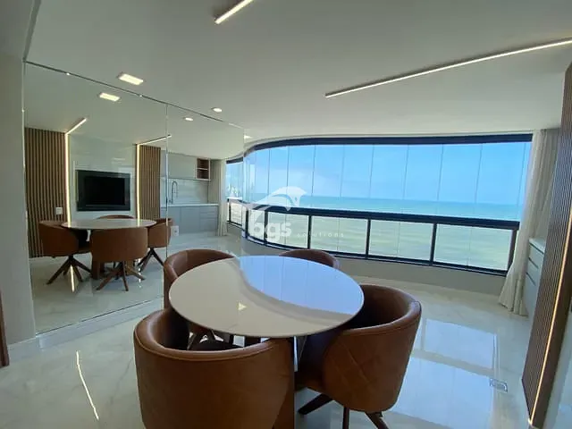 Apartamento com 260m² 4 quartos e 3 banheiros, à venda, no bairro Centro em Balneário Camboriú
