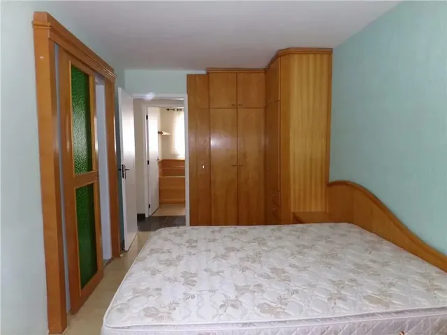 Apartamento 3 quartos e 3 banheiros, à venda, no bairro Cristo Rei em Curitiba