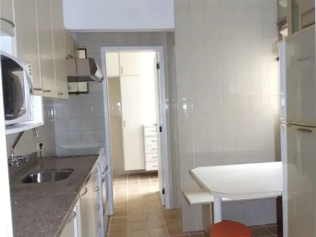 Apartamento 3 quartos e 3 banheiros, à venda, no bairro Cristo Rei em Curitiba