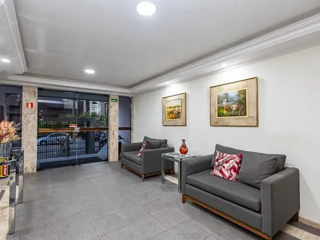 Apartamento 3 quartos e 3 banheiros, à venda, no bairro Cristo Rei em Curitiba