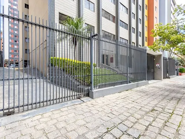 Apartamento 3 quartos e 3 banheiros, à venda, no bairro Cristo Rei em Curitiba
