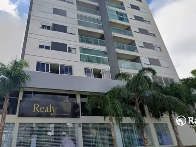 Apartamento 2 quartos e 2 banheiros, para alugar, no bairro Capão Raso em Curitiba