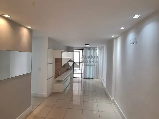 Apartamento com 86m² 2 quartos e 1 banheiro, para alugar, no bairro Vital Brasil em Niterói