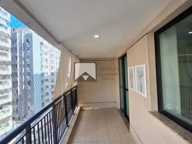 Apartamento com 86m² 2 quartos e 1 banheiro, para alugar, no bairro Vital Brasil em Niterói
