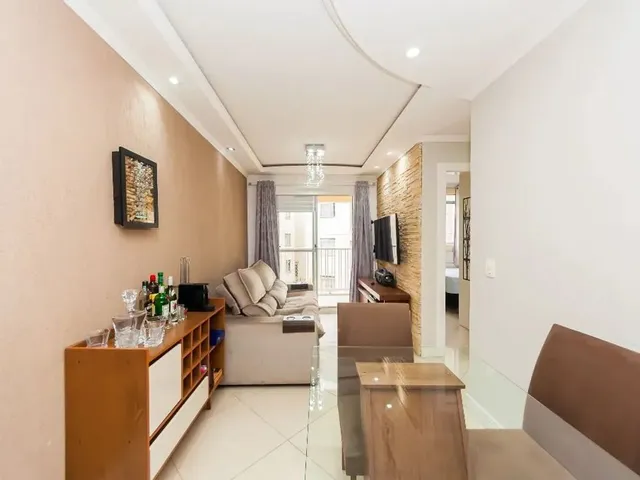 Apartamento 2 quartos e 1 banheiro, à venda, no bairro Campo Comprido em Curitiba
