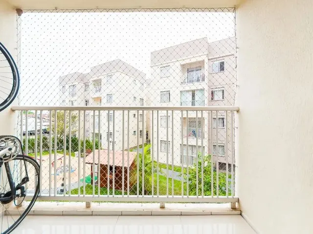 Apartamento 2 quartos e 1 banheiro, à venda, no bairro Campo Comprido em Curitiba