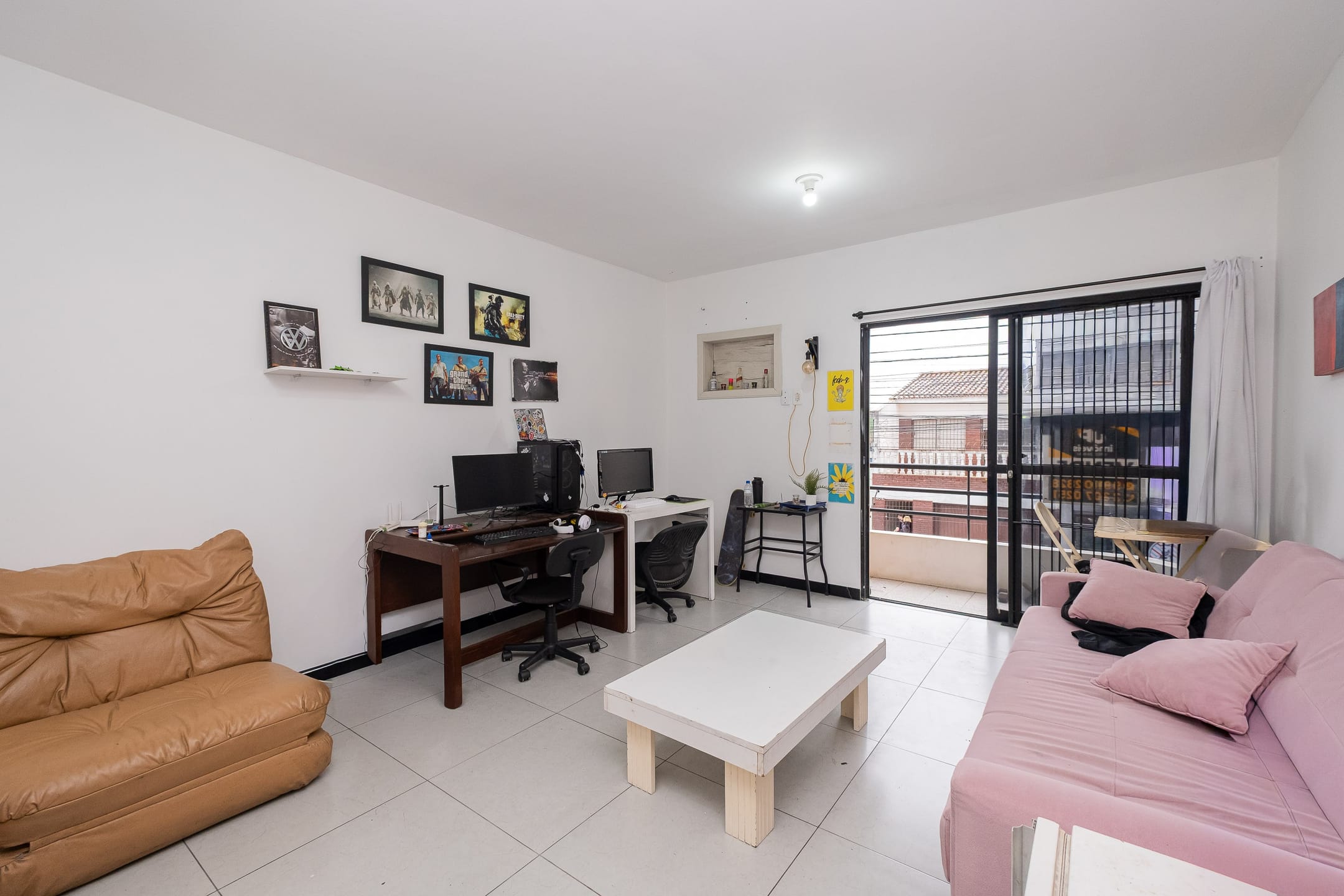 Apartamento à venda no Residencial Viña Del Mar, Centro: 90 m², 2 quartos, sacada e terraço.