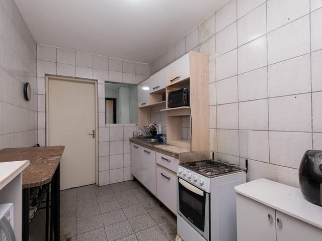 Apartamento com 90m² 2 quartos e 1 banheiro, à venda, no bairro Centro em Pelotas
