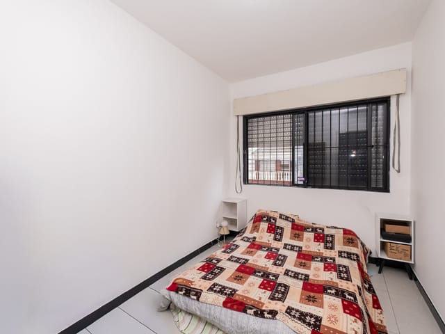 Apartamento com 90m² 2 quartos e 1 banheiro, à venda, no bairro Centro em Pelotas