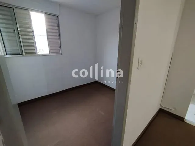 Apartamento com 48m² 2 quartos e 1 banheiro, à venda, no bairro Cohab II em Carapicuíba