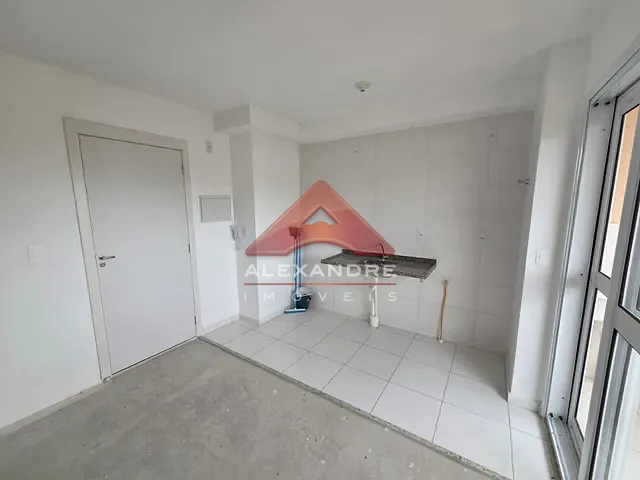 Apartamento 2 quartos e 1 banheiro, à venda, no bairro Jardim Topázio em São José dos Campos