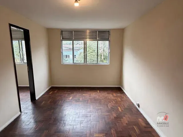 Apartamento 1 quarto e 1 banheiro, para alugar, no bairro Valparaíso em Petrópolis