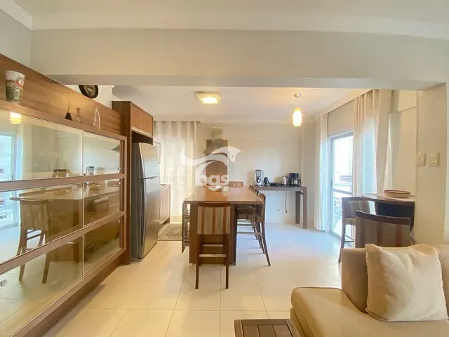 Apartamento com 149m² 3 quartos e 1 banheiro, à venda, no bairro Centro em Balneário Camboriú